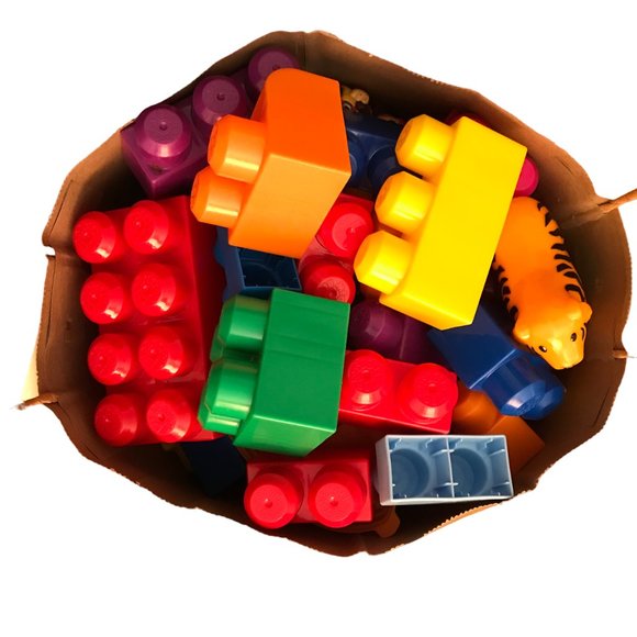 Mega Bloks 127 Big Building Block Collection - Picture 3 of 3